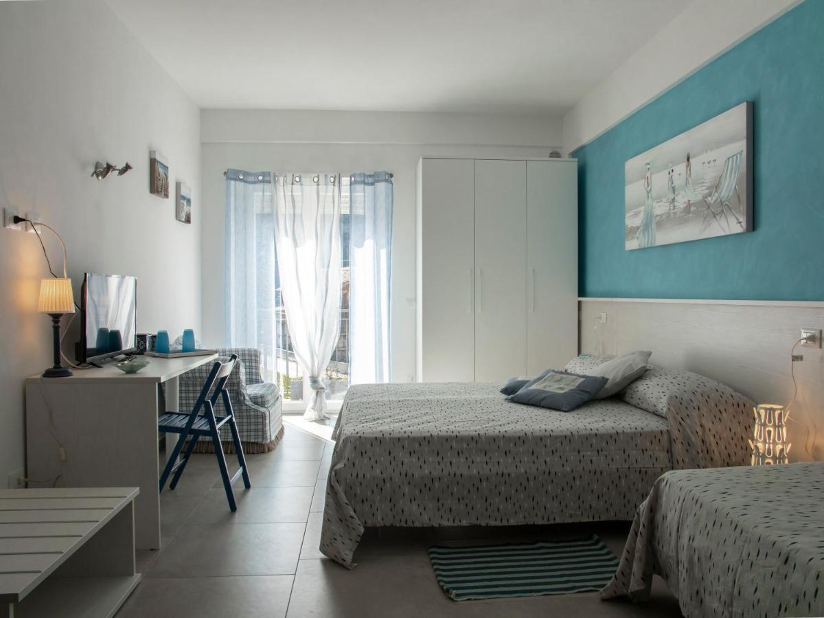 La Casa Delle Stagioni Bed and Breakfast LʼAquila Buitenkant foto