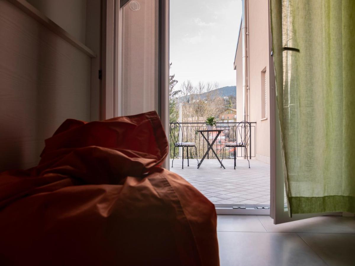 La Casa Delle Stagioni Bed and Breakfast LʼAquila Buitenkant foto