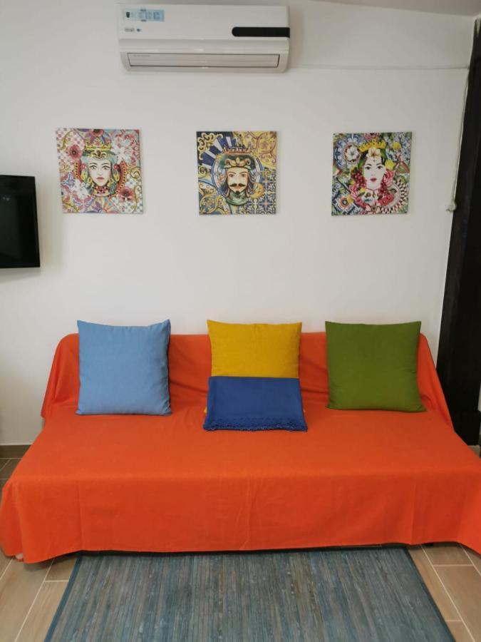 La Casa Delle Stagioni Bed and Breakfast LʼAquila Buitenkant foto